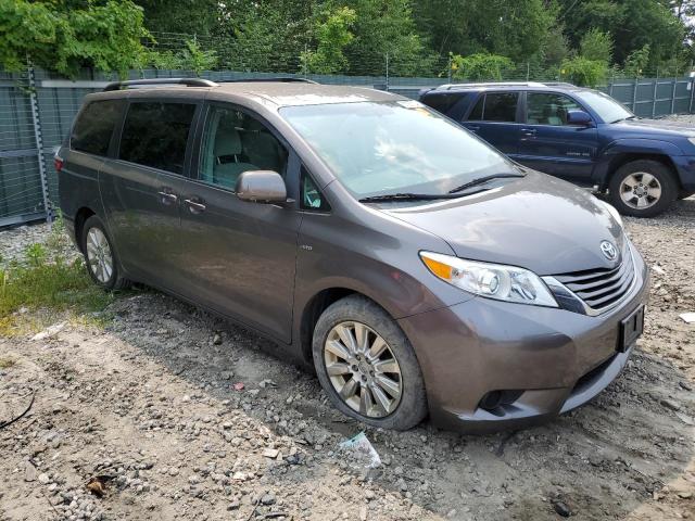 Photo 4 from auction – 2016 TOYOTA SIENNA LE with VIN 5TDJK3DC3GS134674