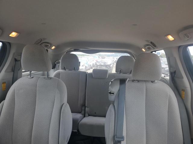 Photo 10 from auction – 2014 TOYOTA SIENNA LE with VIN 5TDKK3DC6ES414185