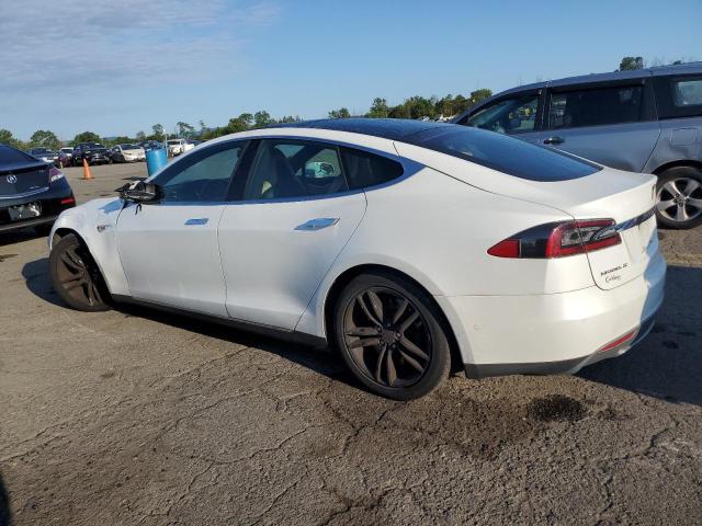 Photo 2 from auction – 2015 TESLA MODEL S 70 with VIN 5YJSA1S25FF095837