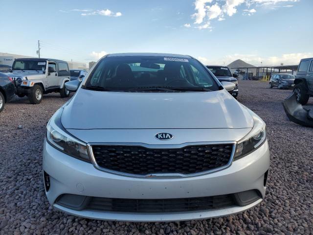 Photo 5 from auction – 2017 KIA FORTE LX with VIN 3KPFL4A79HE126882