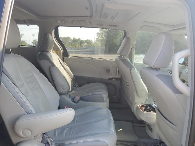 Photo 10 from auction – 2011 TOYOTA SIENNA XLE with VIN 5TDYK3DC0BS091208