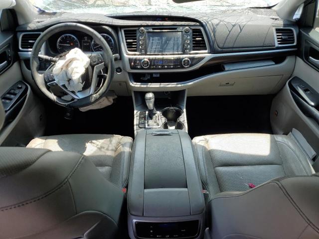 Photo 8 from auction – 2016 TOYOTA HIGHLANDER with VIN 5TDYKRFH6GS157635