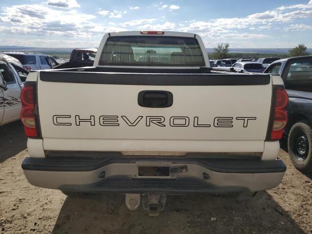 Photo 6 from auction – 2005 CHEVROLET SILVERADO with VIN 1GCHC29U35E290028