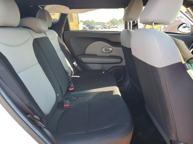 Photo 10 from auction – 2015 KIA SOUL with VIN KNDJN2A27F7228627