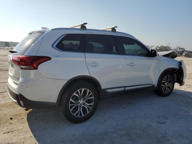 Photo 3 from auction – 2017 MITSUBISHI OUTLANDER with VIN JA4AD3A33HZ012406