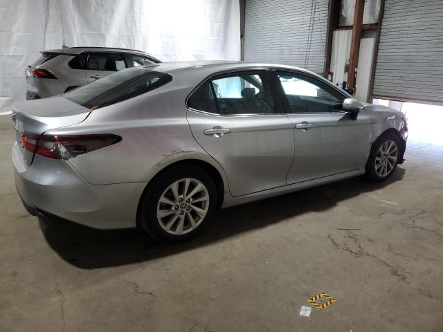 Photo 3 from auction – 2023 TOYOTA CAMRY LE with VIN 4T1C11AK2PU813399