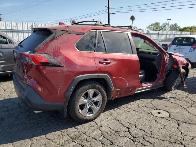 Photo 3 from auction – 2022 TOYOTA RAV4 LE with VIN JTMLWRFVXND152564