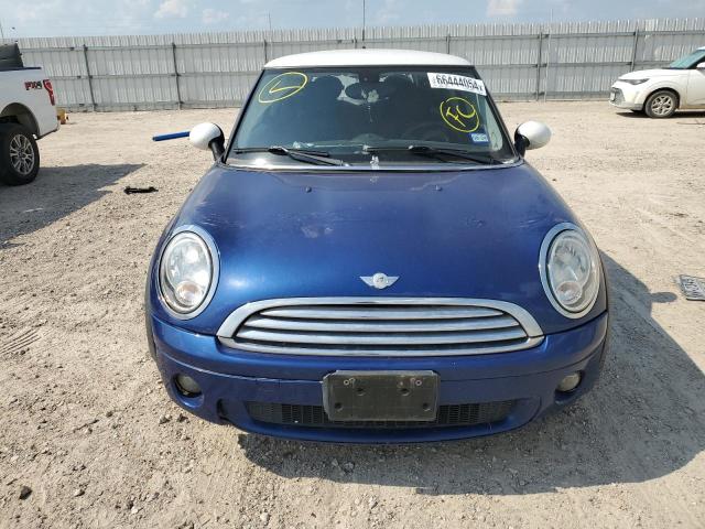 Photo 5 from auction – 2007 MINI COOPER with VIN WMWMF33587TT57439