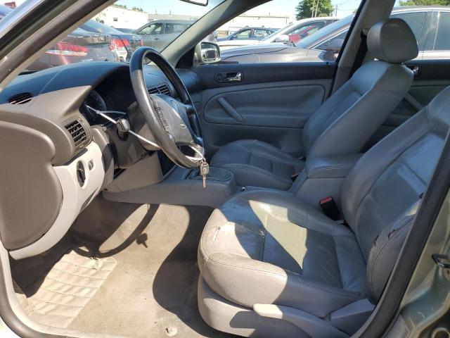 Photo 7 from auction – 2004 VOLKSWAGEN PASSAT GLS with VIN WVWPD63B04E118500