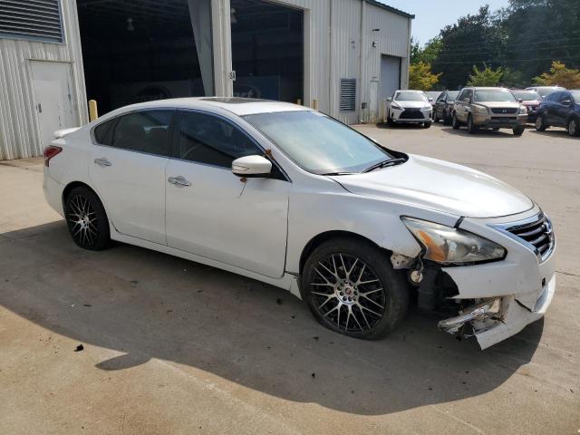 Photo 4 from auction – 2013 NISSAN ALTIMA 3.5 with VIN 1N4BL3AP4DC168571