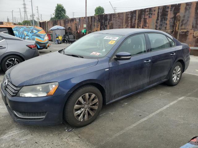 VOLKSWAGEN PASSAT S 2015 with VIN 1VWAT7A37FC055689 - Photo from auction