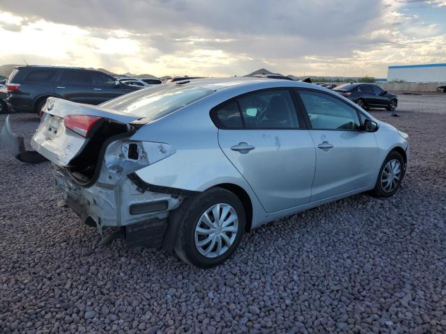 Photo 3 from auction – 2017 KIA FORTE LX with VIN 3KPFL4A79HE126882