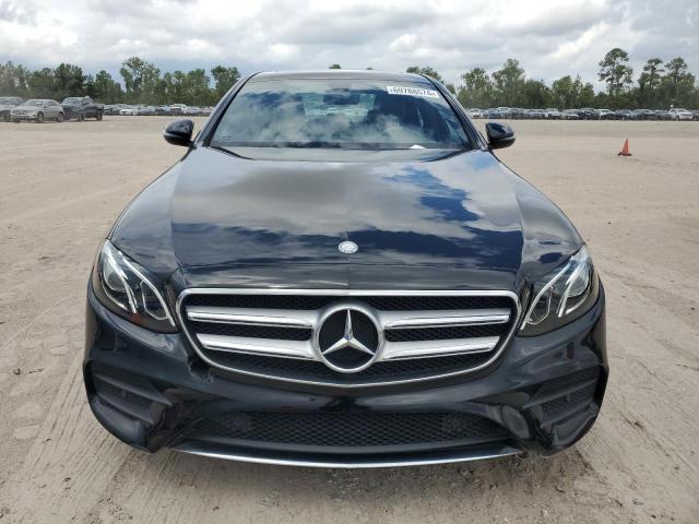 Photo 5 from auction – 2017 MERCEDES-BENZ E 300 with VIN WDDZF4JB2HA085402