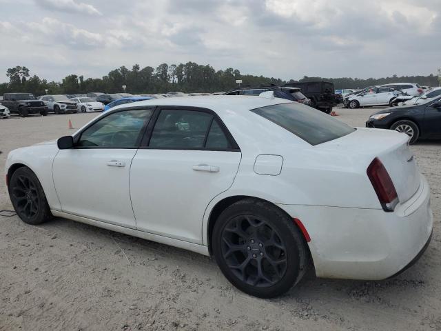 Photo 2 from auction – 2019 CHRYSLER 300 S with VIN 2C3CCABG6KH539522