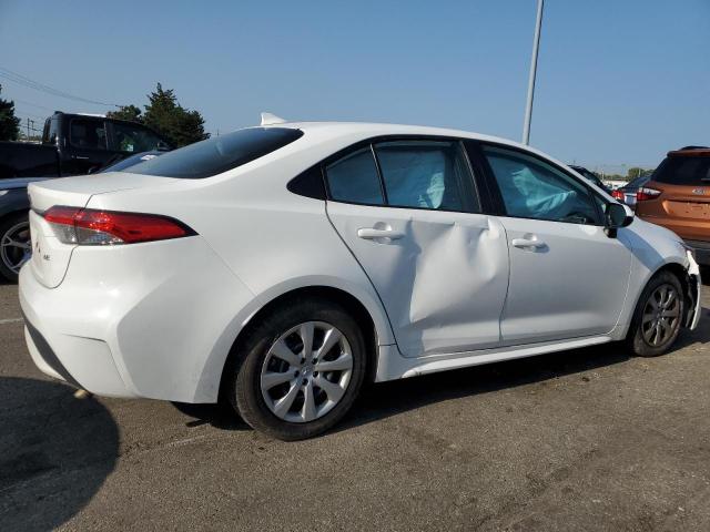 Photo 3 from auction – 2021 TOYOTA COROLLA LE with VIN 5YFEPMAE0MP184810