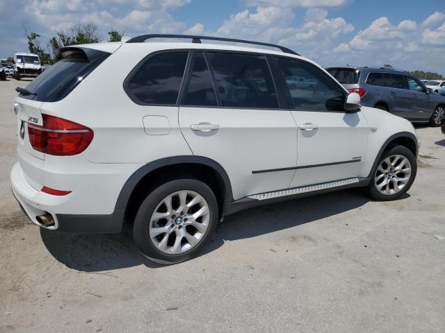Photo 3 from auction – 2011 BMW X5 XDRIVE3 with VIN 5UXZV4C50BL402432