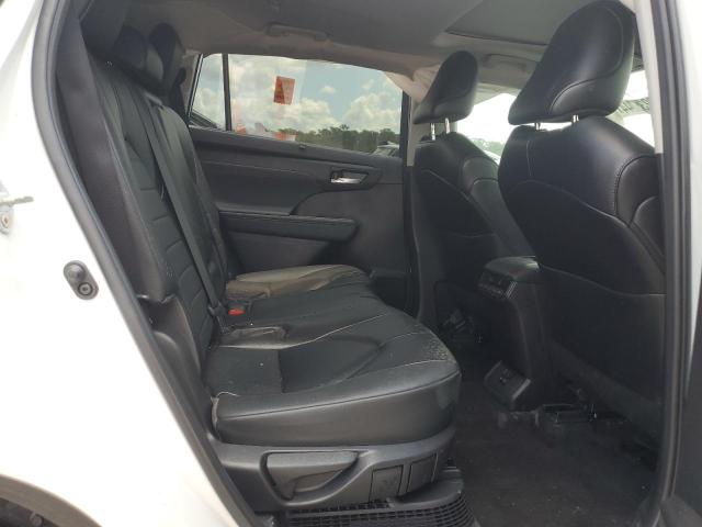 Photo 11 from auction – 2023 TOYOTA HIGHLANDER with VIN 5TDKARAH3PS019518