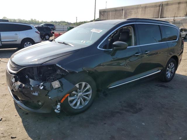 CHRYSLER PACIFICA T 2017 with VIN 2C4RC1BG8HR785870 - Photo from auction