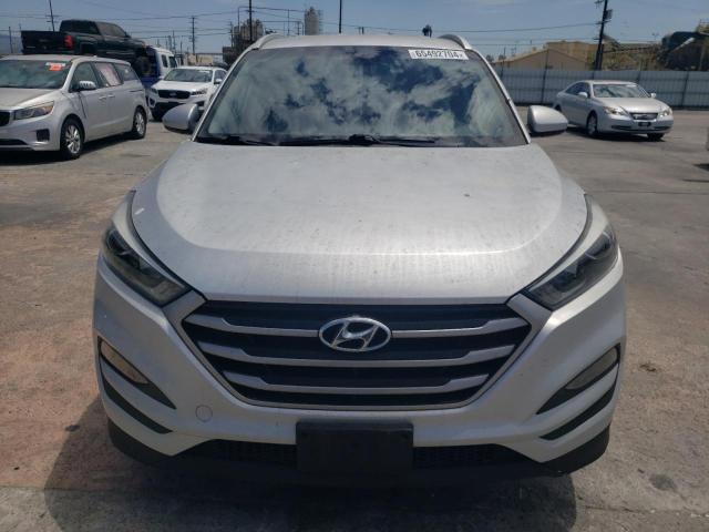 Photo 5 from auction – 2017 HYUNDAI TUCSON LIM with VIN KM8J3CA45HU339240