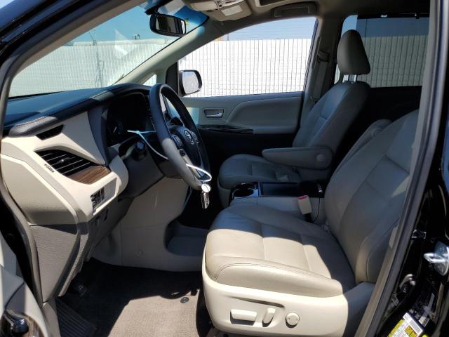Photo 7 from auction – 2017 TOYOTA SIENNA XLE with VIN 5TDYZ3DC9HS890800