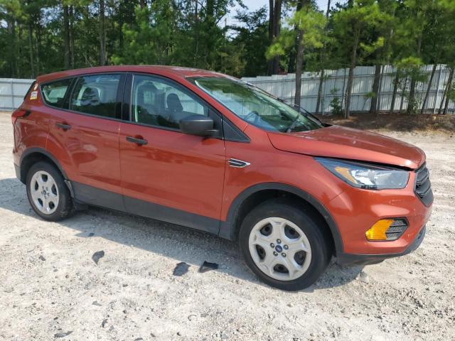 Photo 4 from auction – 2019 FORD ESCAPE S with VIN 1FMCU0F74KUB46026