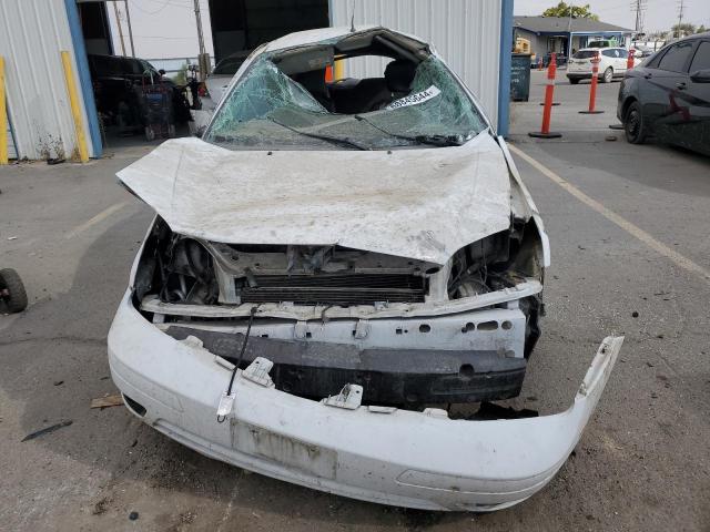 Photo 5 from auction – 2005 FORD FOCUS ZX5 with VIN 3FAFP37N65R135523