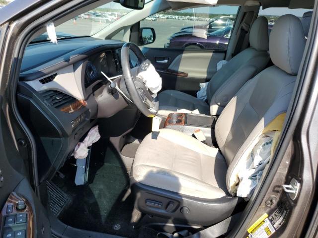 Photo 7 from auction – 2015 TOYOTA SIENNA XLE with VIN 5TDYK3DC0FS599507