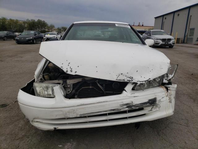 Photo 5 from auction – 2000 TOYOTA CAMRY LE with VIN 4T1BF22K0YU949226