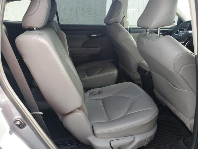 Photo 11 from auction – 2021 TOYOTA HIGHLANDER with VIN 5TDGZRAH8MS056266