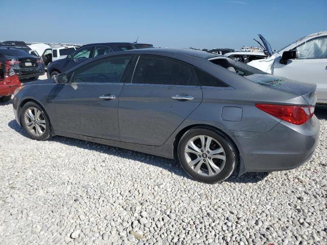 Photo 2 from auction – 2013 HYUNDAI SONATA SE with VIN 5NPEC4AC5DH551904