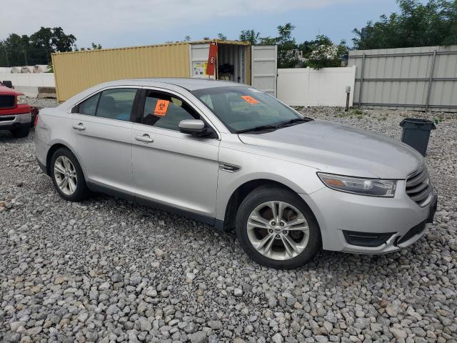 Photo 4 from auction – 2014 FORD TAURUS SEL with VIN 1FAHP2E8XEG106923