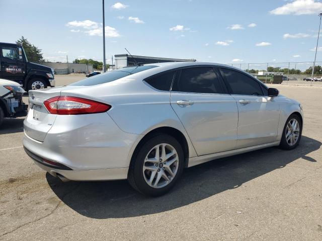 Photo 3 from auction – 2016 FORD FUSION SE with VIN 3FA6P0H77GR334128