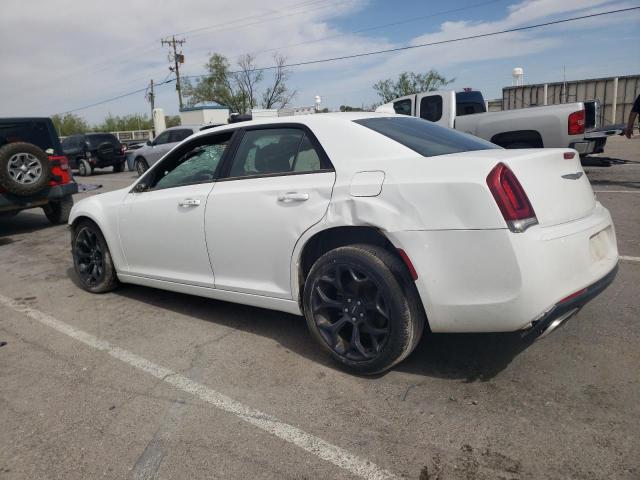 Photo 2 from auction – 2019 CHRYSLER 300 S with VIN 2C3CCABG3KH682802