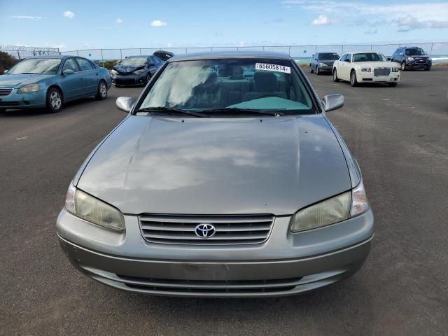 Photo 5 from auction – 1998 TOYOTA CAMRY with VIN JT2BG22K3W0185886
