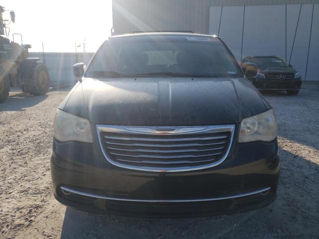 Photo 5 from auction – 2014 CHRYSLER TOWN & COU with VIN 2C4RC1BG1ER312484