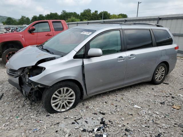 TOYOTA SIENNA XLE 2013 with VIN 5TDYK3DC3DS288294 - Photo from auction