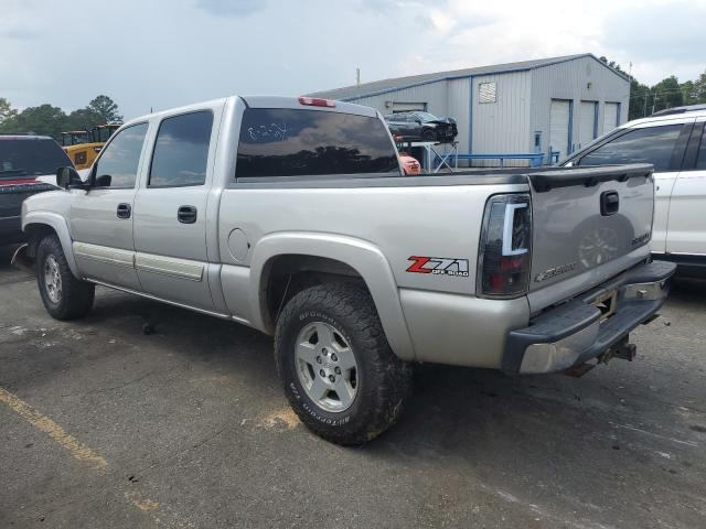 Photo 2 from auction – 2004 CHEVROLET SILVERADO with VIN 2GCEK13T041382312