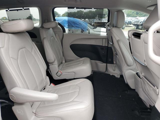 Photo 11 from auction – 2018 CHRYSLER PACIFICA T with VIN 2C4RC1EG4JR309715