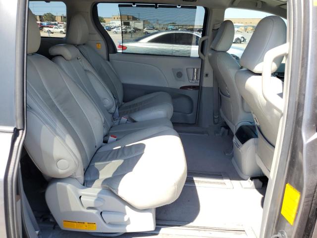 Photo 11 from auction – 2011 TOYOTA SIENNA XLE with VIN 5TDYK3DC7BS107288