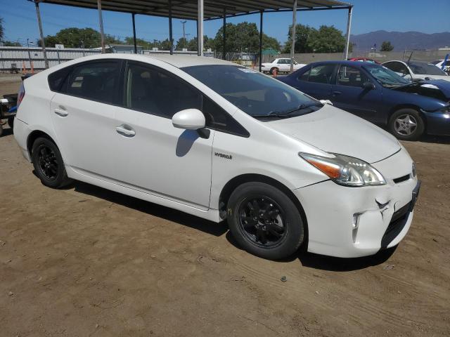 Photo 4 from auction – 2014 TOYOTA PRIUS with VIN JTDKN3DU9E0814311