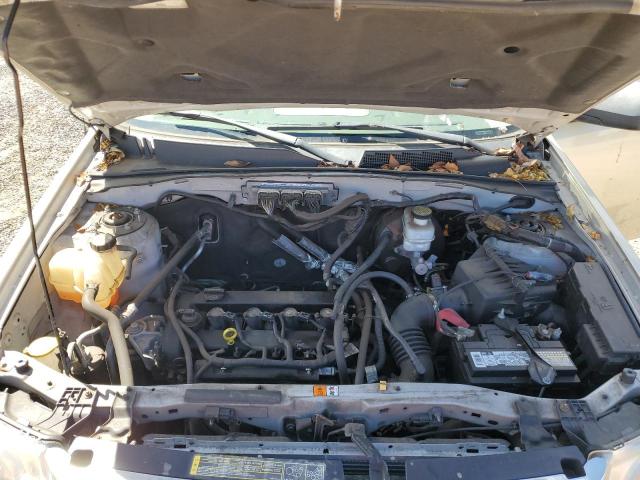 Photo 12 from auction – 2011 FORD ESCAPE XLS with VIN 1FMCU0C75BKA81994