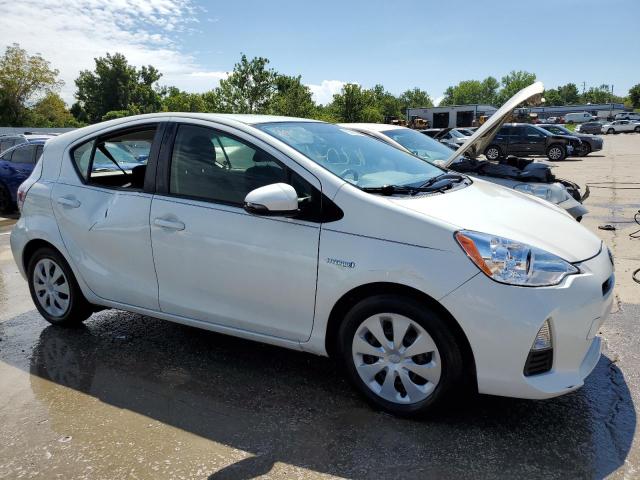 Photo 4 from auction – 2012 TOYOTA PRIUS C with VIN JTDKDTB38C1527465