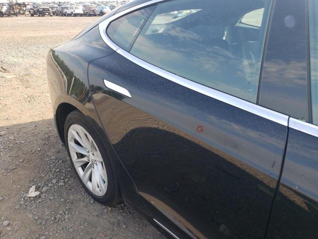 Photo 10 from auction – 2016 TESLA MODEL S with VIN 5YJSA1E28GF176988