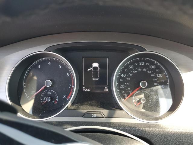 Photo 9 from auction – 2017 VOLKSWAGEN GOLF S with VIN 3VW217AU1HM047883