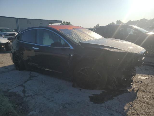 Photo 4 from auction – 2017 TESLA MODEL X with VIN 5YJXCBE20HF051054