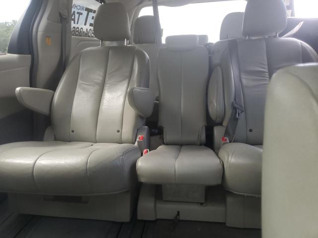 Photo 10 from auction – 2011 TOYOTA SIENNA XLE with VIN 5TDYK3DC6BS045138