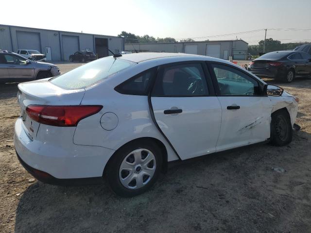 Photo 3 from auction – 2016 FORD FOCUS S with VIN 1FADP3E20GL210878