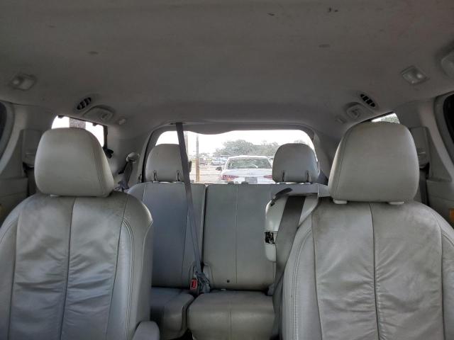 Photo 10 from auction – 2012 TOYOTA SIENNA XLE with VIN 5TDYK3DC1CS211213