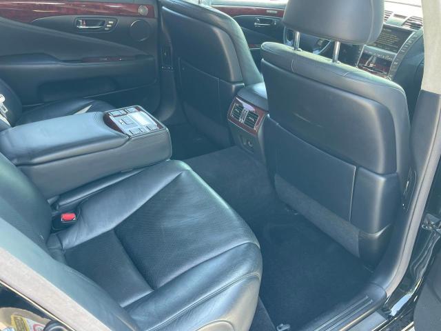 Photo 6 from auction – 2007 LEXUS LS 460L with VIN JTHGL46F275003650