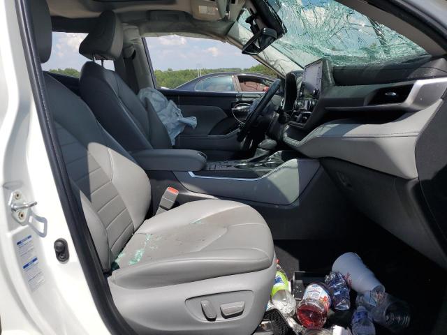Photo 7 from auction – 2022 TOYOTA HIGHLANDER with VIN 5TDGZRBH8NS194597